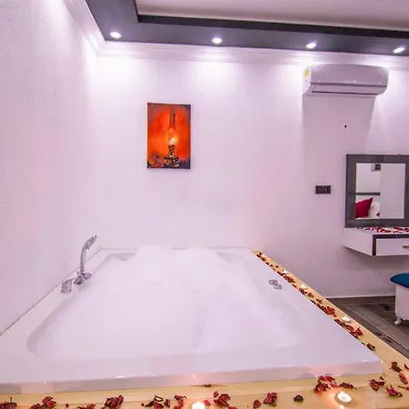Deveci 1-2 - 2 Bedroom Holiday Villa In Kalkan *