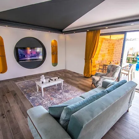 Deveci 1-2 - 2 Bedroom Holiday Villa In Kalkan * קס